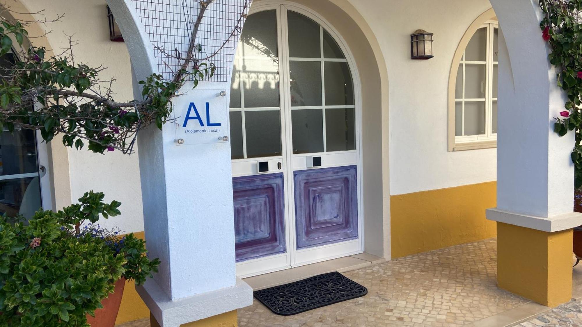 O Patio Hotell Fernão Ferro Eksteriør bilde